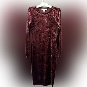 MICHAEL Michael Kors long-sleeve panne velvet bodycon dress. Women’s size XS.